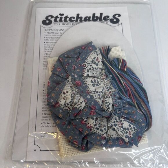 Stitchables Cross Stitch Craft Kit "Home is where the heart is" Oval Shape NEW - Picture 2 of 5